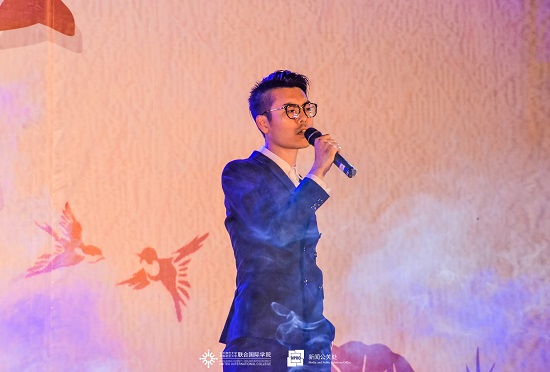 20190219元宵晚会13张文礼老师献唱非走不可