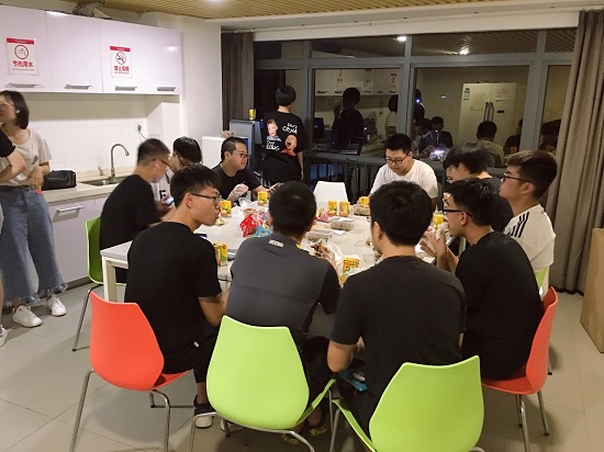 20180918智雅苑大吉大利今晚吃鸡3