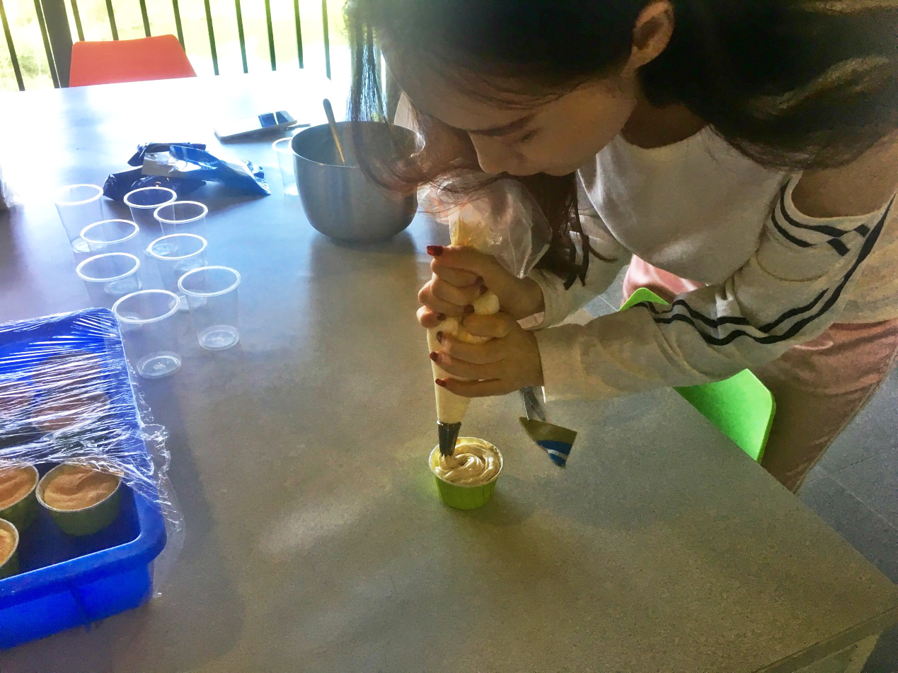 20181107博雅苑DIY杯子蛋糕3