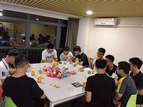 20180918智雅苑大吉大利今晚吃鸡2